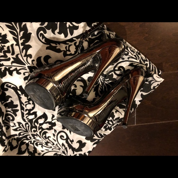 NEW NEVER WORN gunmetal Aldo collection heels sz 8 - Picture 7 of 8